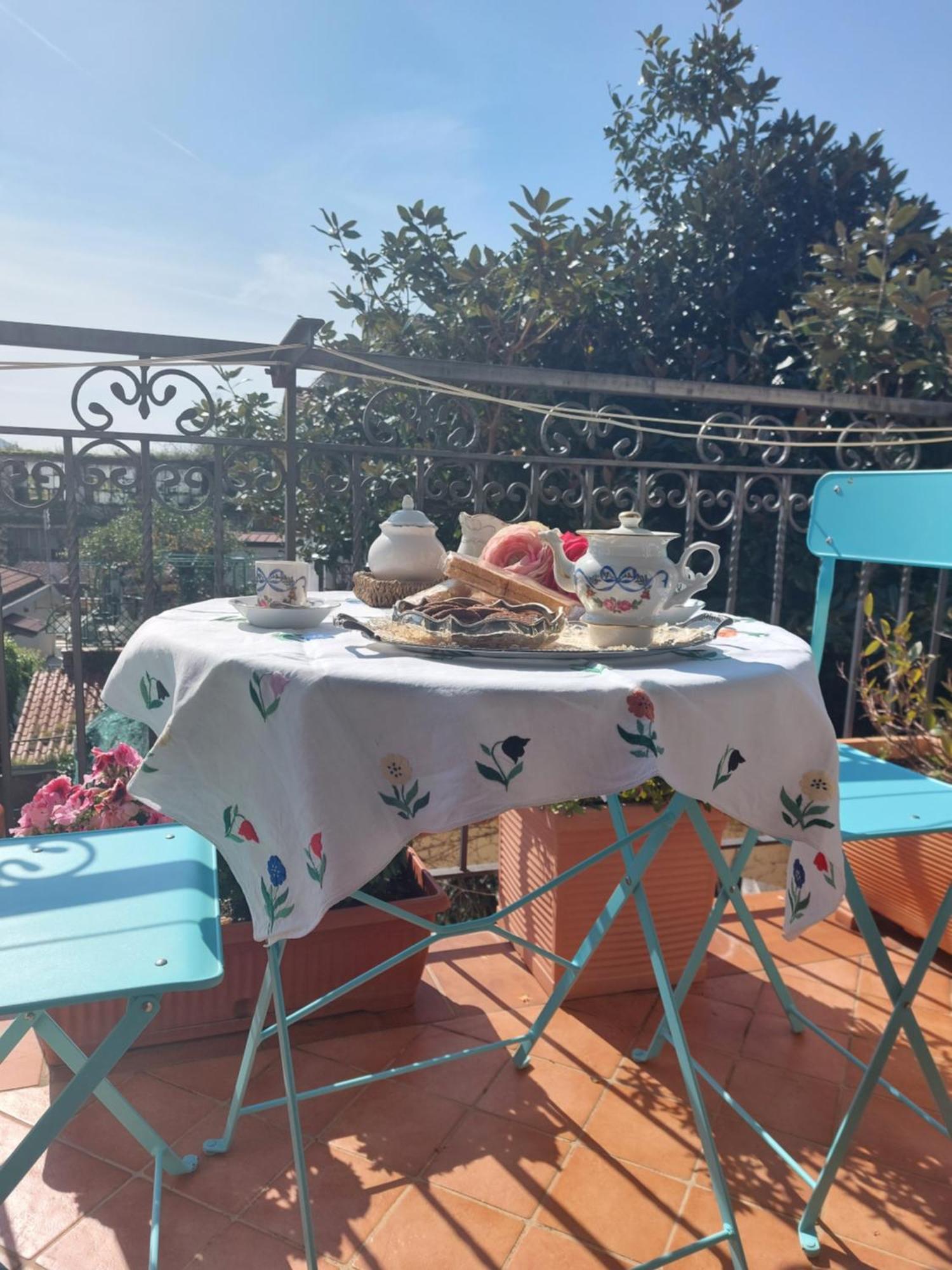 La Magnolia Locazione Breve Appartement Cava deʼ Tirreni Buitenkant foto